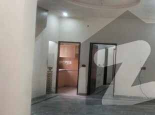 4 Marla Portion For RENT Lahore Medical Housing Society