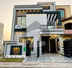 5 Marla Brand New Lavish Spenish House For Sale In Sector D ,Near to Commercial Hub, Demand 2.60 Caror Bahria Town Jinnah Block