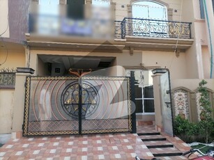 5 Marla House In Central Johar Town Phase 2 For sale Johar Town Phase 2