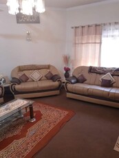 500 Yd² House for Rent In DHA Phase 5, Karachi
