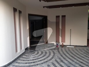Cantt Properties Offers 1 Kanal UPPER PORTION For Rent In Phase 3 DHA DHA Phase 5 Block D