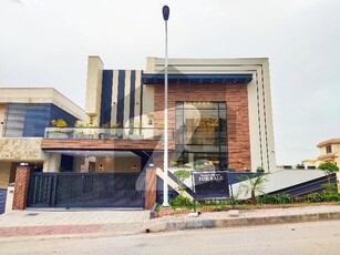 Designer 1 Kanal Bungalow Up For Sale Bahria Town Phase 8