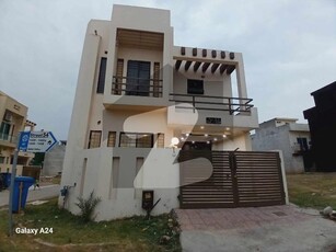 Fantastic Location 5 Marla Corner Double Story House For Rent in Ali Block. Bahria Town Phase 8 Ali Block