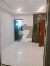 one bed flate for rent in gulberg Green Islamabad Gulberg Business Square