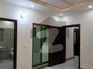 Spacious 10 Marla House Available For rent In Bahria Town - Block AA Bahria Town Block AA