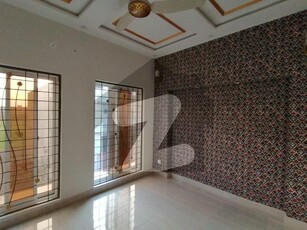 Upper Portion Sized 10 Marla Is Available For Rent In Gulshan-E-Ravi - Block E Gulshan-e-Ravi Block E