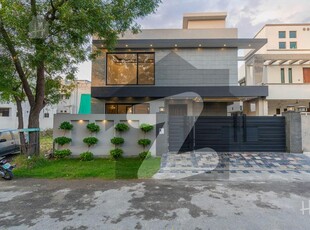 10 MARLA BRAND-NEW LUXURY MODERN DESIGN HOUSE FOR SALE State Life Housing Society