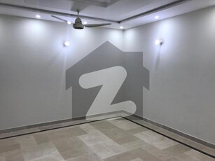 Good Location 1 Kanal 2nd Floor Portion For Rent In Valencia Town Valencia Housing Society