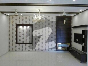 Lower Portion Of 10 Marla House is Available For Rent In Bahria Town - Ghaznavi Block Lahore Bahria Town Ghaznavi Block