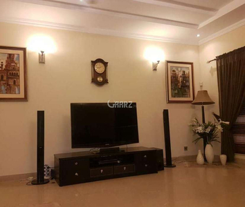 2600 Square Feet Penthouse for Rent in Karachi DHA Phase-5 Extension