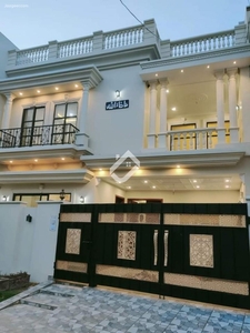 7.5 Marla Double Storey Corner House For Sale In Wapda Town Phase 2Block-R Multan