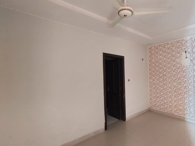 790 Ft² Flat for Sale In Bahria Town Phase 8, Rawalpindi