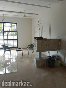 14 Marla House For Rent in Air Avenue DHA Phase 8 Lahore
