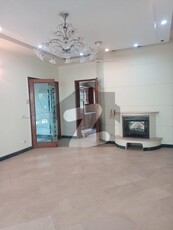 1 Kanal Full House Available For Rent In DHA PHASE 4, Block FF, Hot Location DHA Phase 4 Block FF