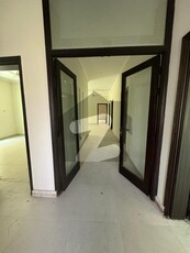 1 KANAL FULL HOUSE AVAILALE FOR RENT IN PAF FALCON COMPLEX KALMA CHOWK LAHORE PAF Falcon Complex