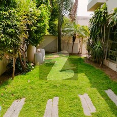 1 Kanal House For Rent In DHA Phase 4 CC Block Near To Park Prime Location DHA Phase 4 Block CC