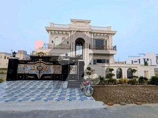 1 KANAL Luxury Modern House With Basement Available For Sale In DHA Phase 6 DHA Defence