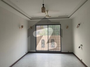 1 Kanal Upper Portion Available For Rent in DHA Phase 4 lahore DHA Phase 4