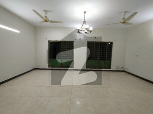 10-Marla 03-Bedroom's 1ST FLOOR Apartment Available For Rent. Askari 10 Sector F