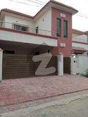 10 MARLA 3 BEDROOM HOUSE AVAILABLE FOR RENT Askari 11 Sector B