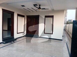 10 Marla Elegant House Available On Reasonable Price Bahria Enclave Sector C1