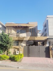 10 Marla House Available For Rent In Phase 3 Bahria Town Phase 3