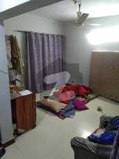 2 BED DD FLAT FOR RENT IN GULSHANEIQBAL IDEAL FOR SMALL FAMILY OR BACHELORS Gulshan-e-Iqbal Block 13/B