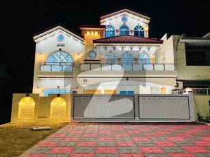 20 MARLA 50X90 KANAL BRAND NEW LUXURY HOUSE FOR SALE IN G13 ISB G-13
