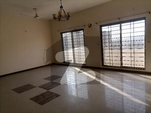 2600 Square Feet Flat In Karachi Is Available For sale Askari 5 Sector E