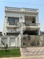 5 Marla Beautifully Designed Facing Park House For Sale And Direct Meeting With Owner In Park View City Lahore. Park View City