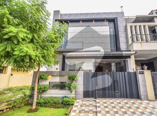 5 Marla Brand New Luxury Designer House For Rent DHA 9 Town