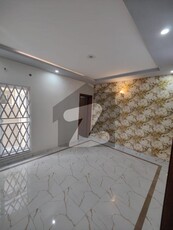 5 MARLA HOUSE FOR RENT IN BAHTRIA TOWN LAHORE Bahria Town Sector D