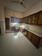 Cantt 1.5 Kanal Upper Portion 3 Bedrooms For Rent Best For Silent Office VIP Location Cantt