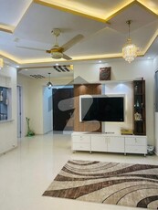 Category: Elegant 3 BED LOUNGE Lucky One Apartment