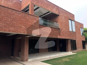 Dha Phase 3 Block Y Corner 4 Bedrooms Furnished House For 2.50 Lakh DHA Phase 3 Block Y