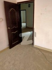 Highly-Desirable House Available In Gulshan-E-Iqbal - Block 5 For Sale Gulshan-e-Iqbal Block 5