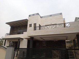 Kanal Corner House Available Sale in DHA PHASE 2 sector H