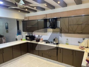 LUXURY 4 BED DD AVAILABLE FOR RENT Shahra-e-Faisal