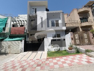 On Excellent Location 5 Marla House In Central DHA Phase 2 - Sector J For sale DHA Phase 2 Sector J