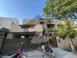 Open View 10-Marla 03-Bedroom House is Available For Rent In Sector-E Askari-10 Lahore Cantt Askari 10