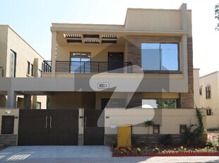 Prime Location House For Grabs In 272 Square Yards Karachi Bahria Town Precinct 6