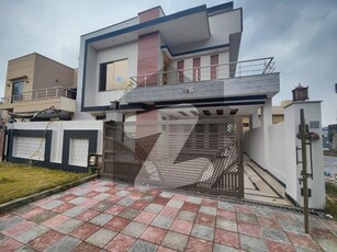 Sector I 10M Proper Double Unit Like a Brand New Good Condition Without Gass Walking Distance to Future World School Available For Rent at Bahria Town Phase 8 Rawalpindi Bahria Town Phase 8 Block I