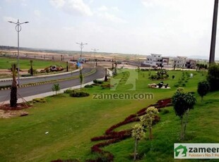 Plot in ISLAMABAD Mumtaz City Available for Sale