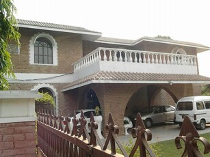 1 Kanal House for Rent in Lahore DHA Phase-5 Block L