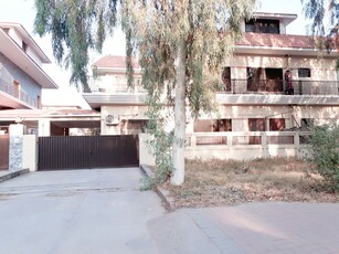 1 Kanal Upper Portion for Rent in Lahore DHA Phase-4