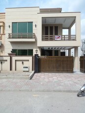 10 Marla House for Rent in Islamabad Pakistan Town