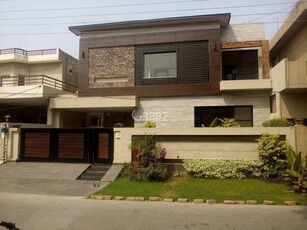 12 Marla House for Rent in Lahore Johar Town Phase-1,