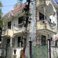 2 Kanal House for Rent in Lahore Gulberg