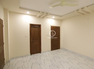 5 Marla Flat for Sale In Canal Villas, Faisalabad