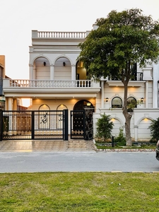 House For Sale 10 Marla City House Sialkot A Block Park Facing